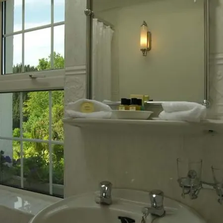 Ross House Hotell Killarone